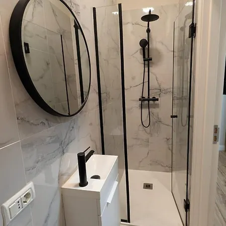Apartmán Universitate - 2 Baths - 2 Mins To Old Town